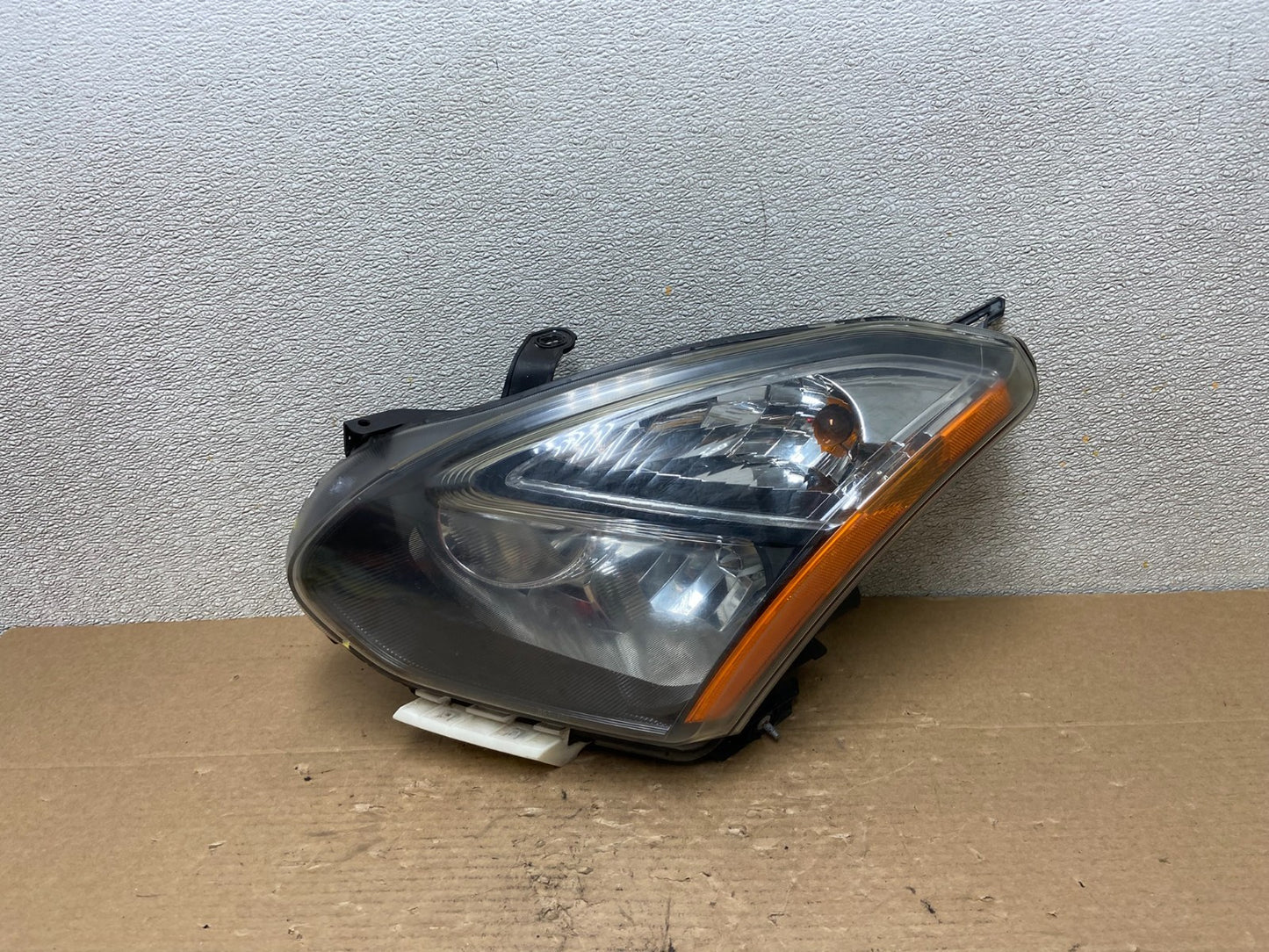 2008 to 2013 Nissan Rogue Left Driver LH Halogen Headlight Oem AB4652 DW0