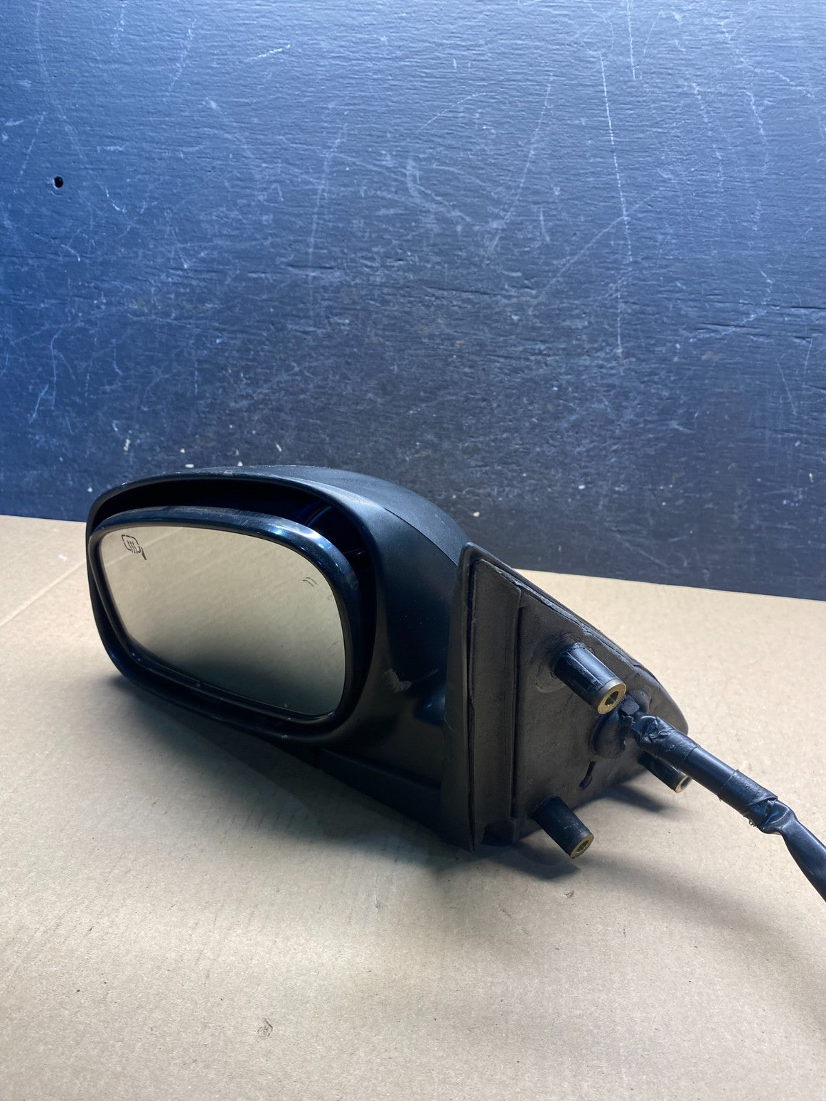 2004 to 2008 Lincoln Town Car Left Driver LH View Heat Door Mirror AH3218 DG11