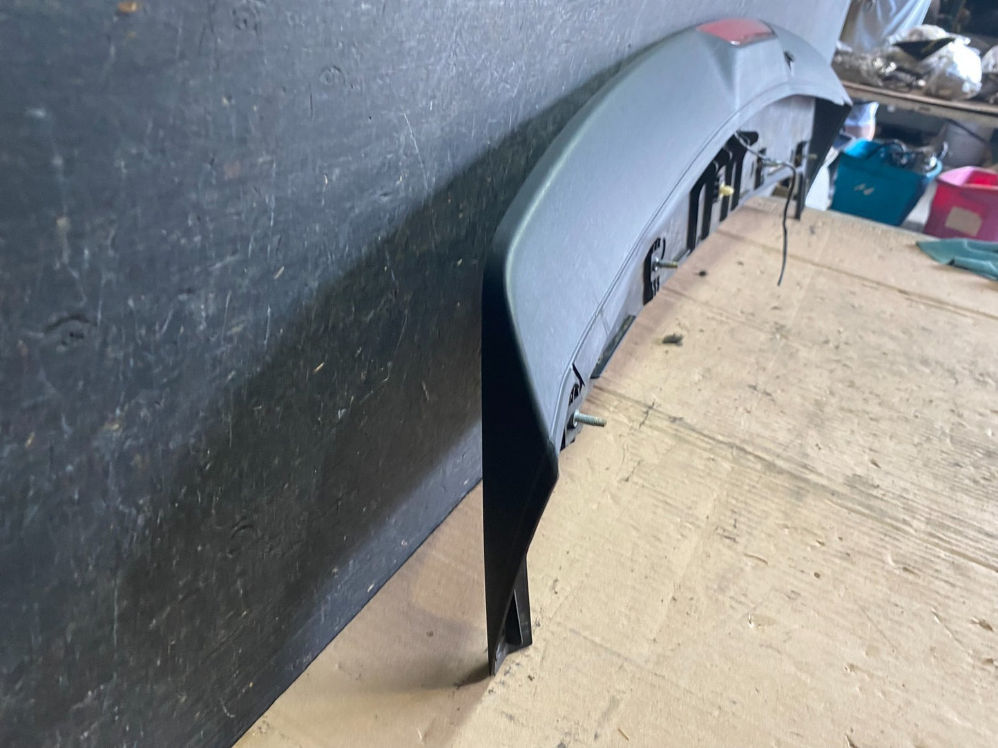 2007 to 2012 Dodge Caliber Rear Trunk Spoiler P8552 DG8