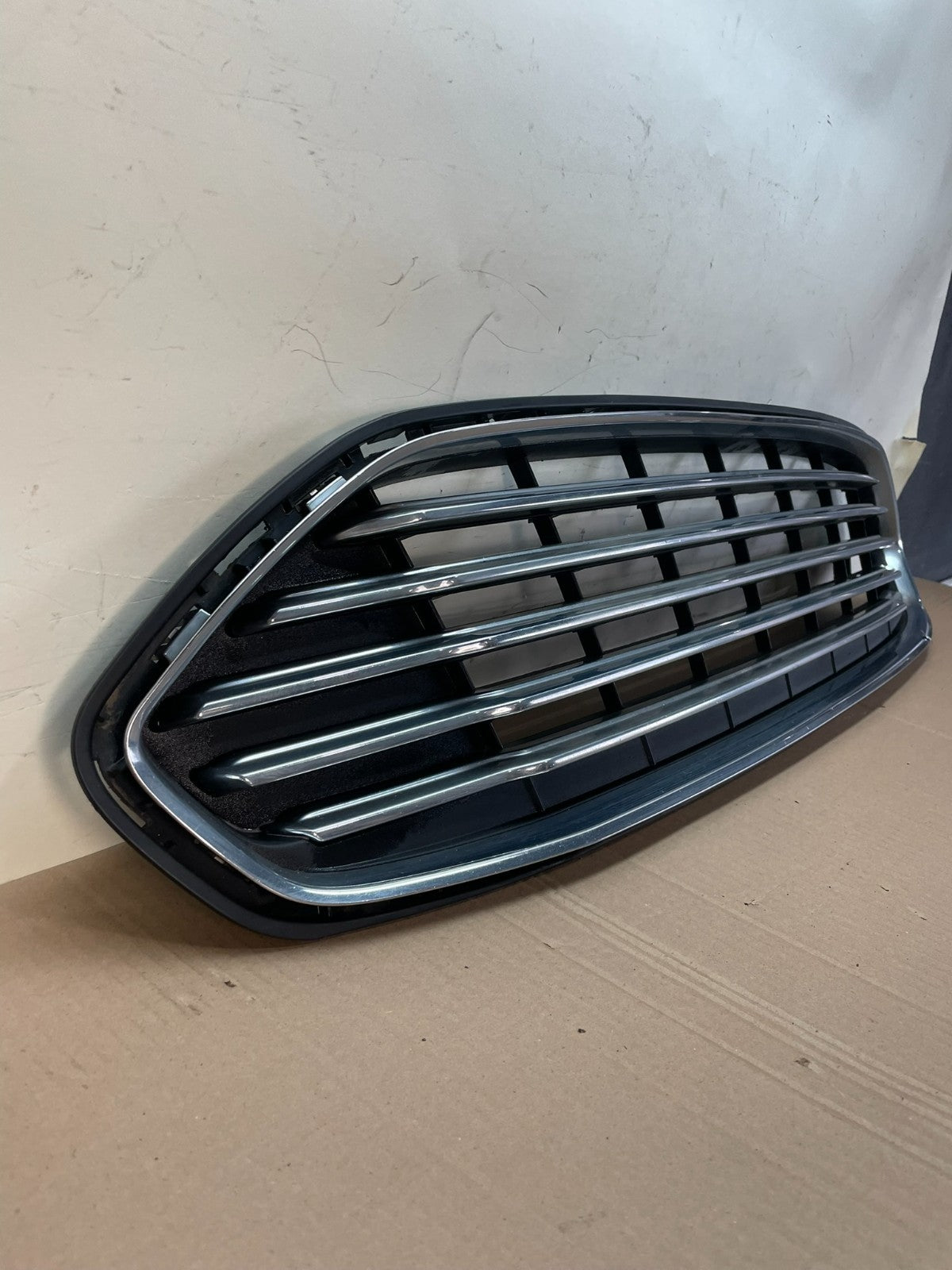 2013 to 2016 Ford Fusion Front Upper Grille Chrome Grill Bumper ag7659 DG2