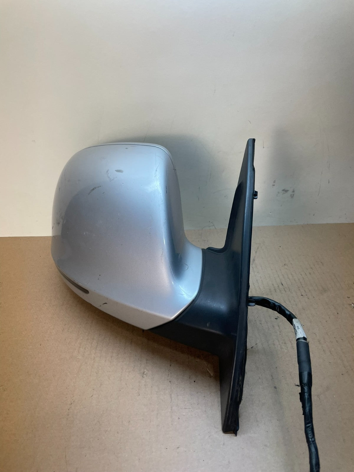 2007 to 2009 Audi Q7 Right Passenger Side Door View Power Mirror AI4174 DG1