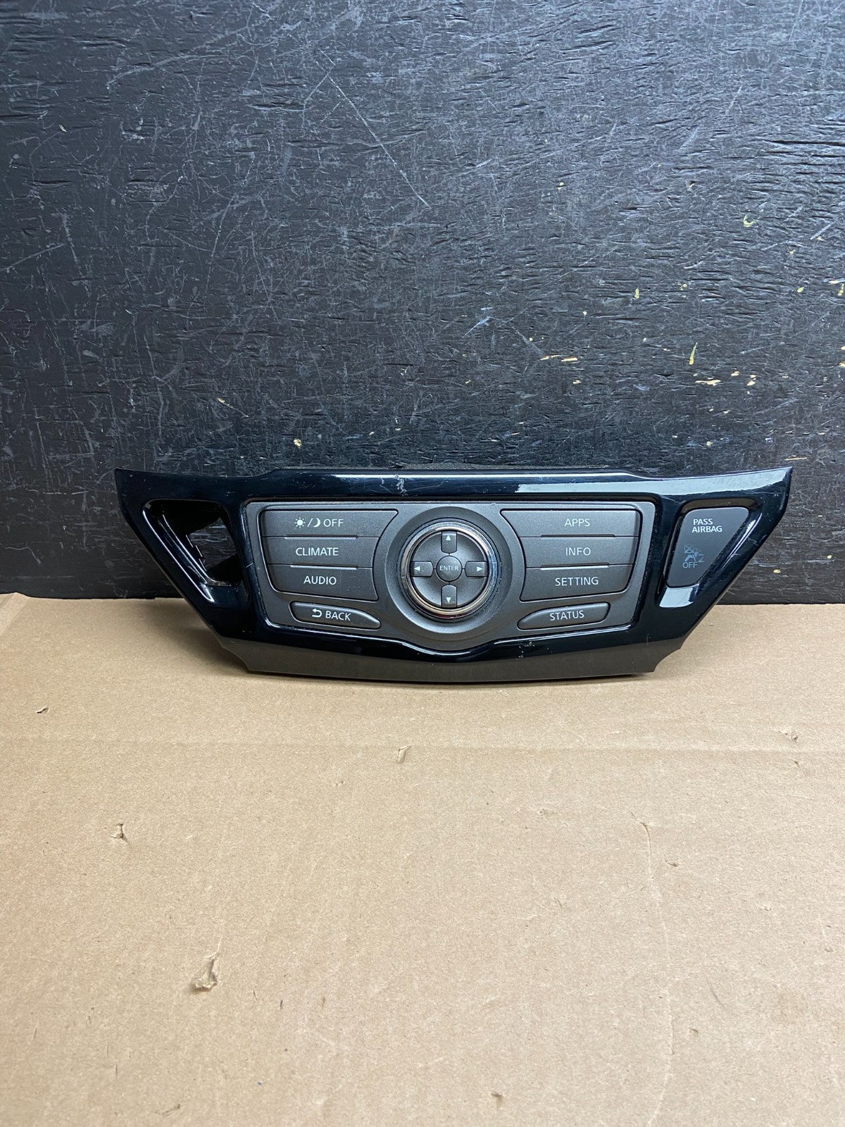 2013 to 2018 Nissan Pathfinder Radio Audio Climate Control AI6275 DG0