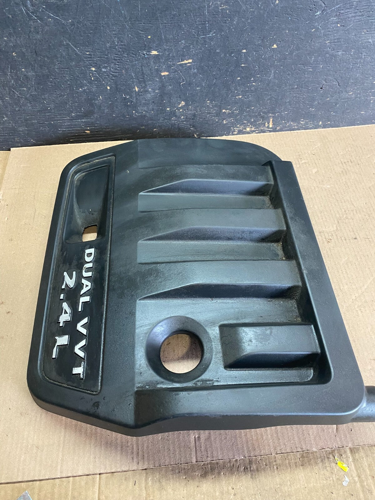 2012 to 2014 Chrysler 200 Engine Cover Top Lid Cover o7829 DG2