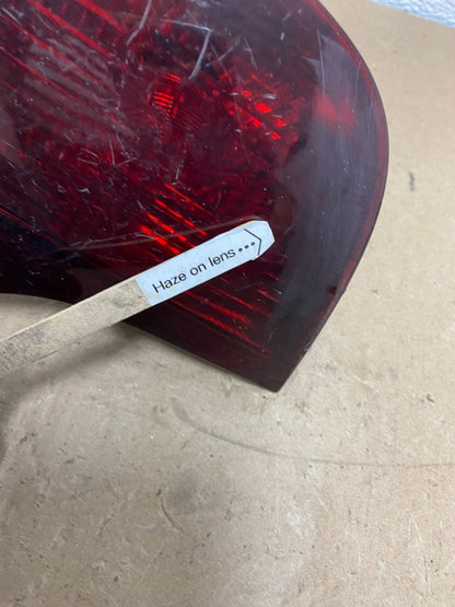 2004 to 2008 Audi A4 Sedan Left+Right Side Inner Tail Lights AC5798 DW5
