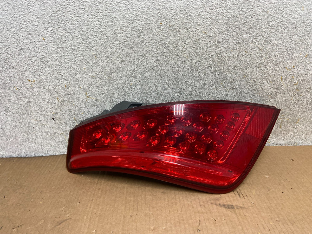 2006 2007 Nissan Murano Left Driver LH Side Tail Light AI8510 LK0