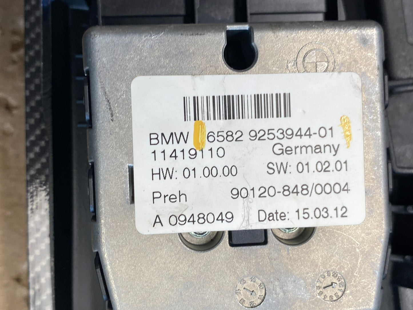 2011-2018 BMW X3 Center Console Shifter Surround Trim Bezel 9184481 AG8480 DG8