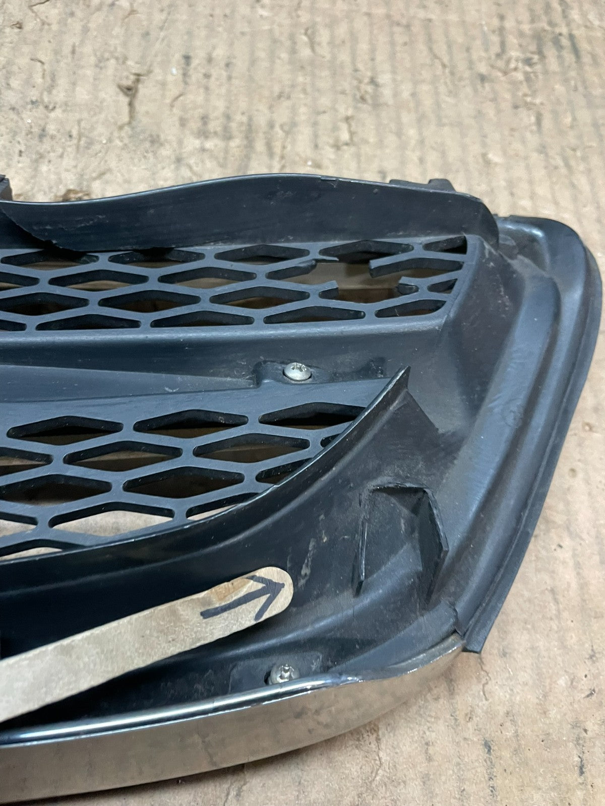 1999 to 2001 Acura TL OEM Front Upper Grill Grille Oem Y6654 DG10
