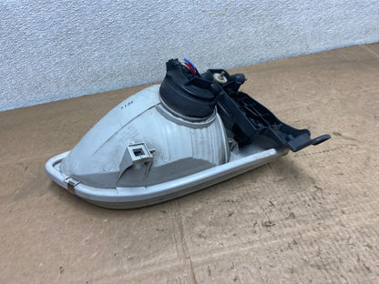 2001 2002 2003 Toyota Sienna Left Driver Lh Side Headlight Halogen Y6897 DW6