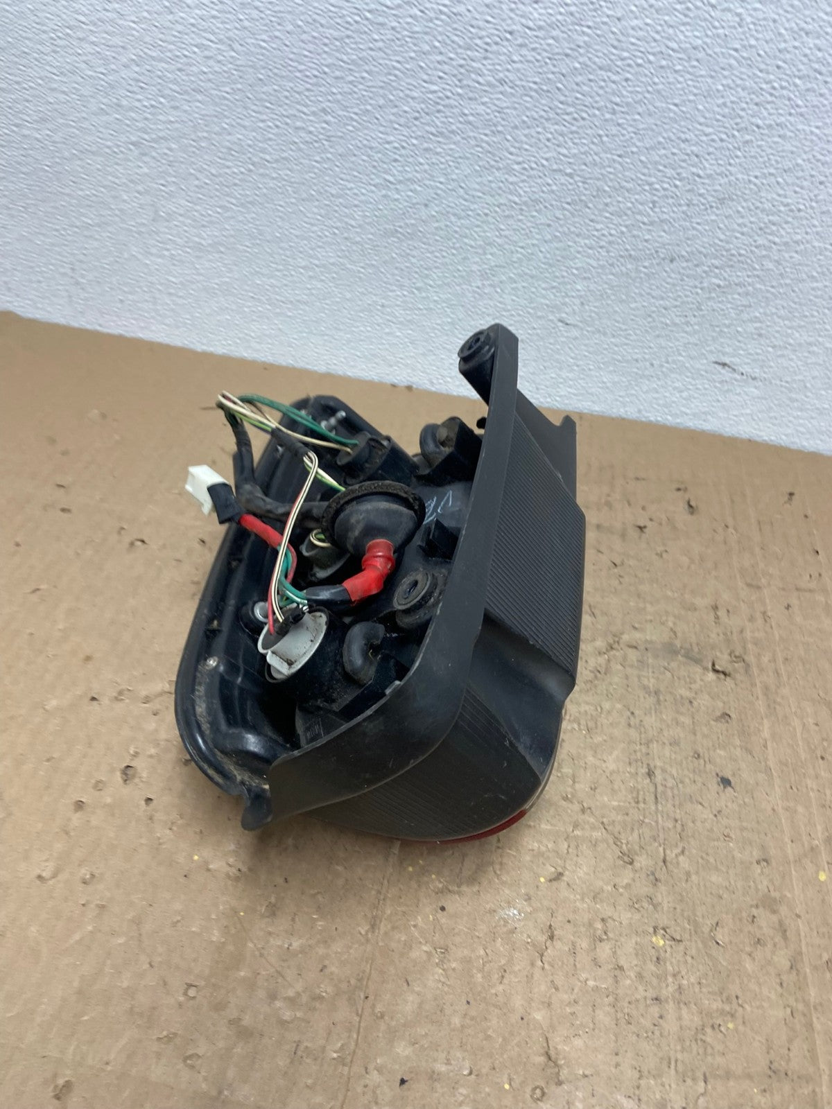 1996 to 2000 Toyota 4Runner Left Driver LH Side Tail Light OEM AC0325 LK5