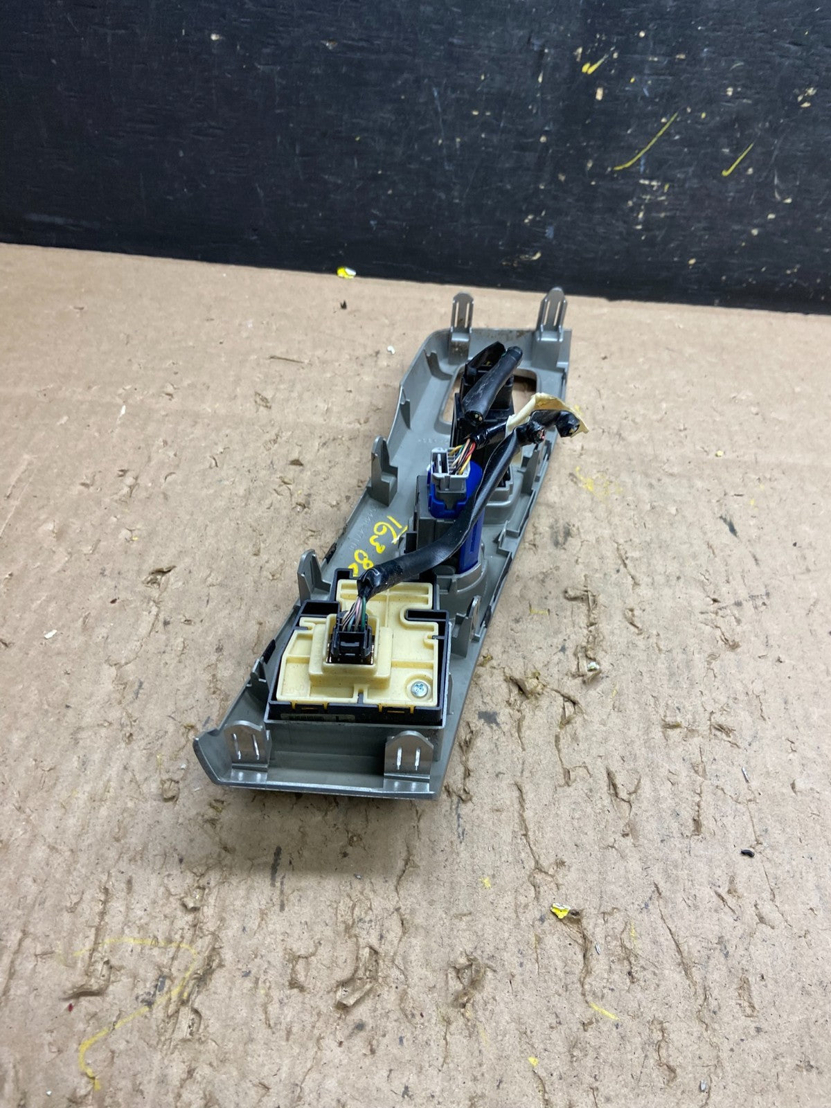 2012-2016 Toyota Prius V Shifter Bezel Trim Parking Push Start  T6388 DG4