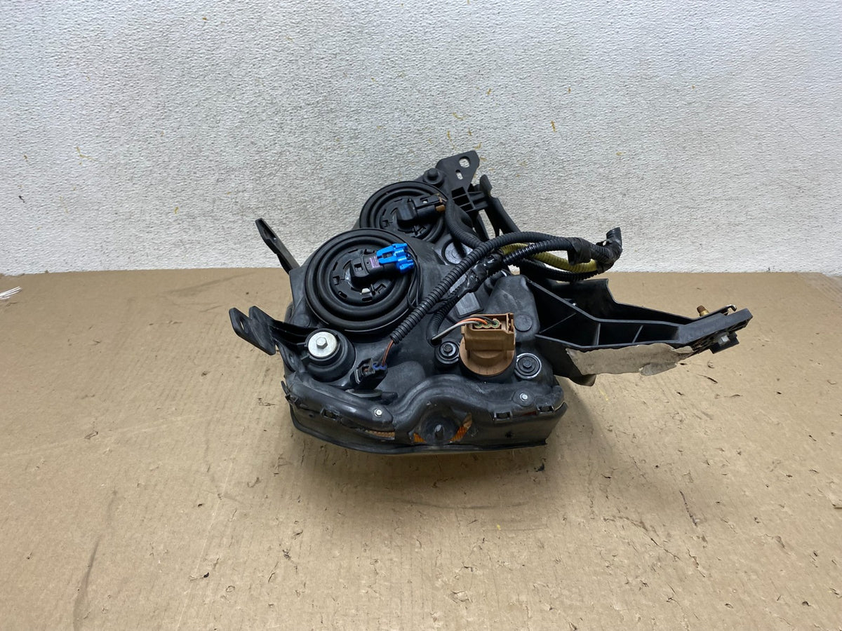 2005 2006 2007 Ford Five Hundred Halogen Headlight Left Driver Lh AH7694 DW8