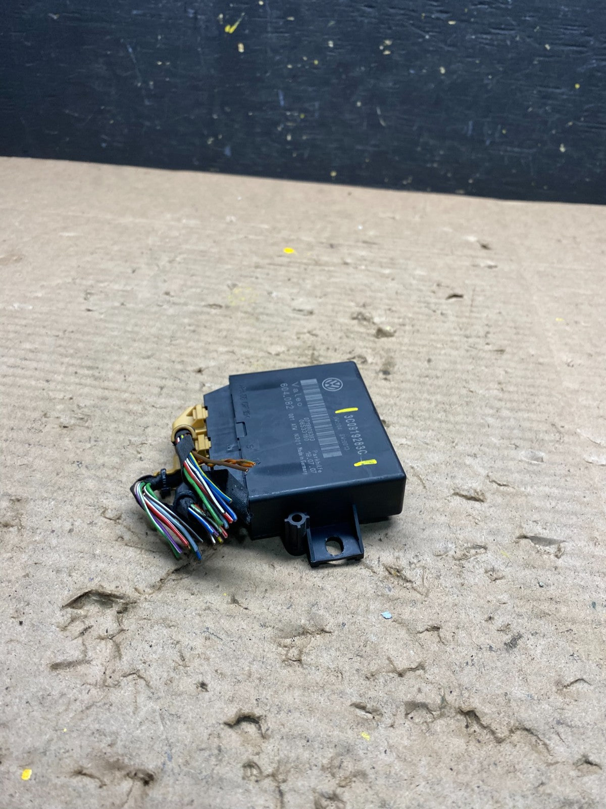 2006 2007 2008 Volkswagen Parking PDC Control Unit Module Q2400 DG2