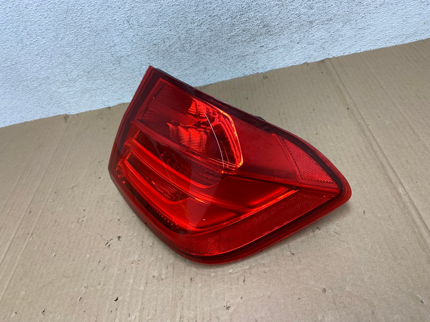 2012-2015 Bmw 3 Series F30 Sedan Right Passenger Side RH Tail Light AE8947 LK1