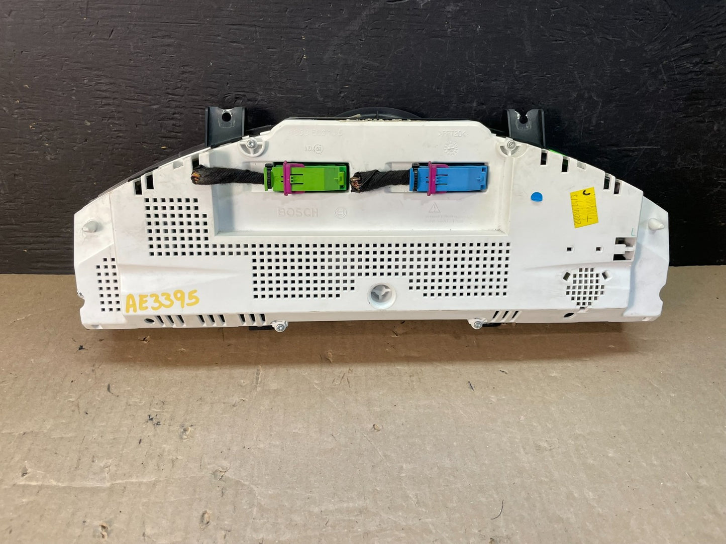 2008 2010 Porsche Cayenne Speedometer Instrument Cluster AE3395 DG5