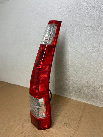 2005 to 2006 Honda Cr-v Crv Right Passenger Side Tail Light AI5439 LK1