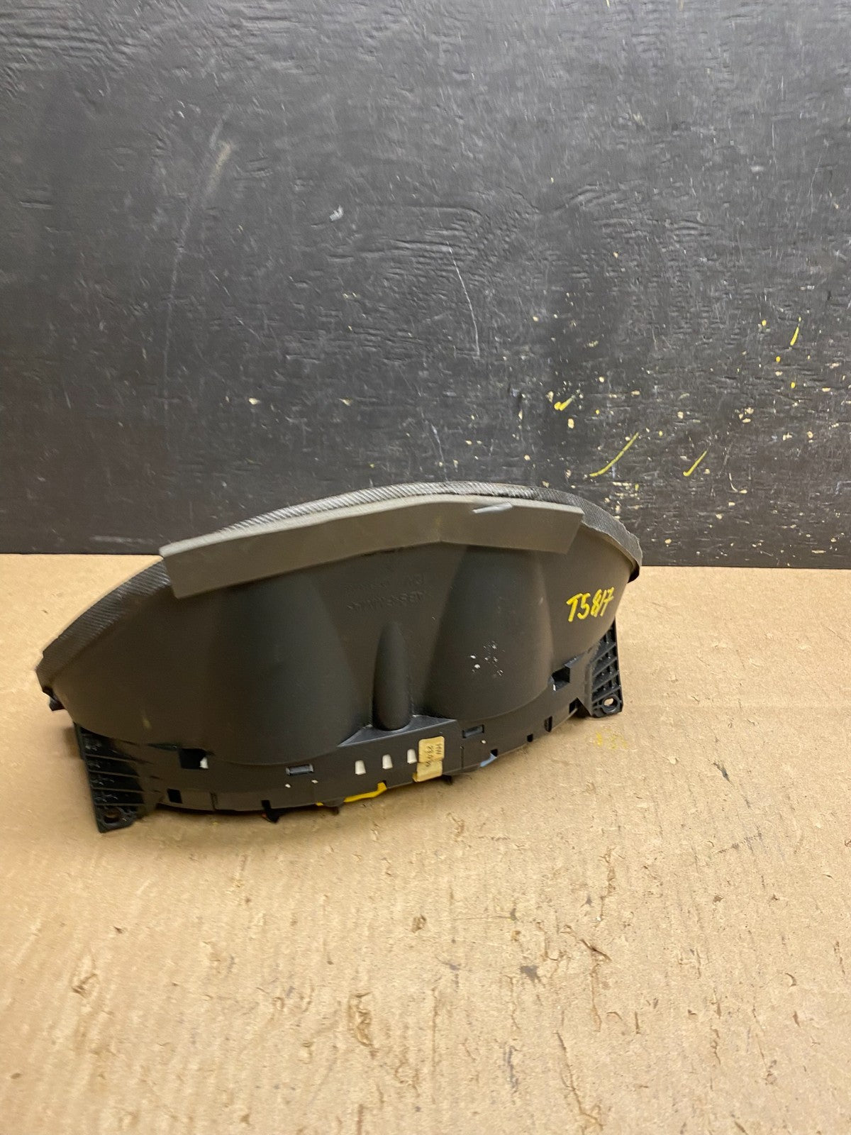 2006 to 2009 Land Range Rover Speedometer Cluster Gauge t5817 DG3