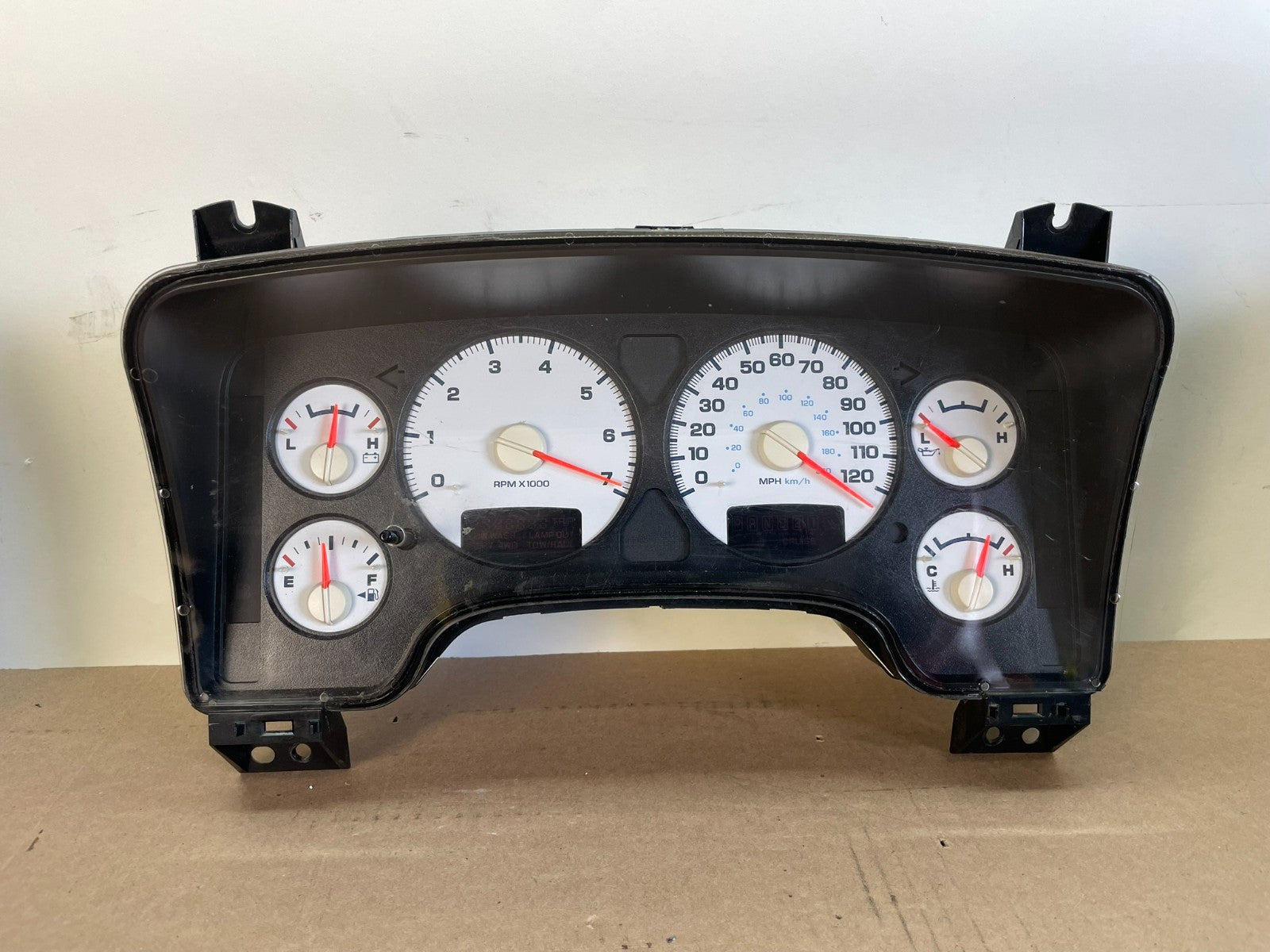2004 2005 Dodge Ram 1500 Instrument Speedometer Gauge Cluster AG2525 DG0