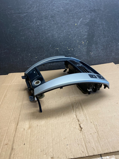 2005 - 2009 Hyundai Tucson Center Radio Climate Control Air Vent Bezel ai6096 DG2