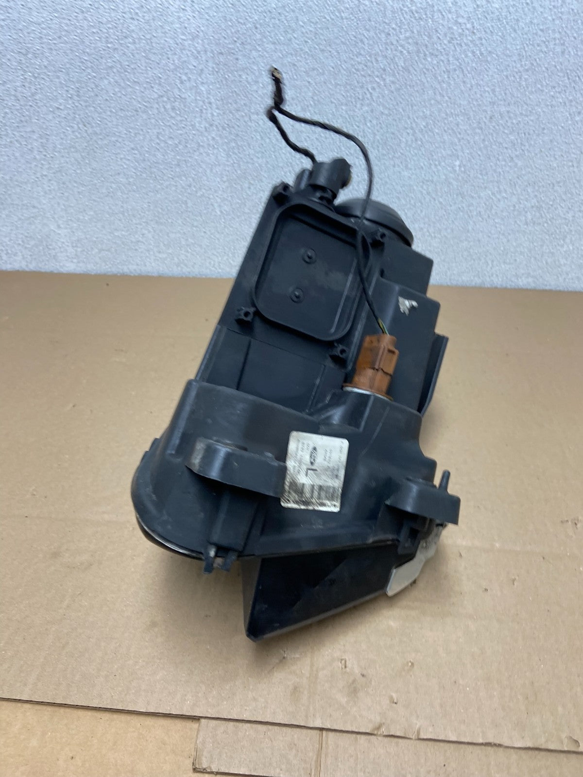 2011 to 2014 Ford Edge Front Left Driver Side Headlight Halogen Oem AB6104 DW6