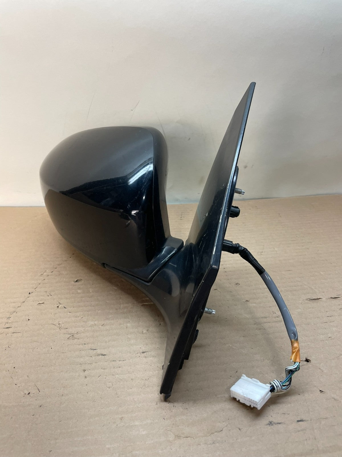 2009 to 2014 Nissan Murano Right Passenger Side View Door Mirror AH8733 DG1