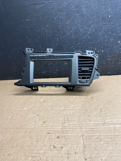 2011 2012 2013 Kia Optima Front Dash Radio Bezel Trim Air Vent AF2026 DW0