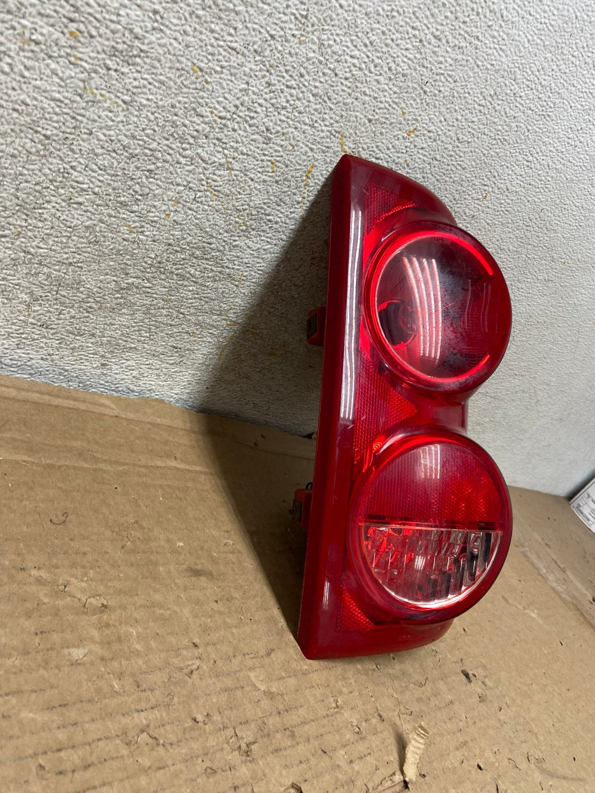2005-2011 Dodge Dakota Right Passenger Rh Side Tail Light AH8917 LK2