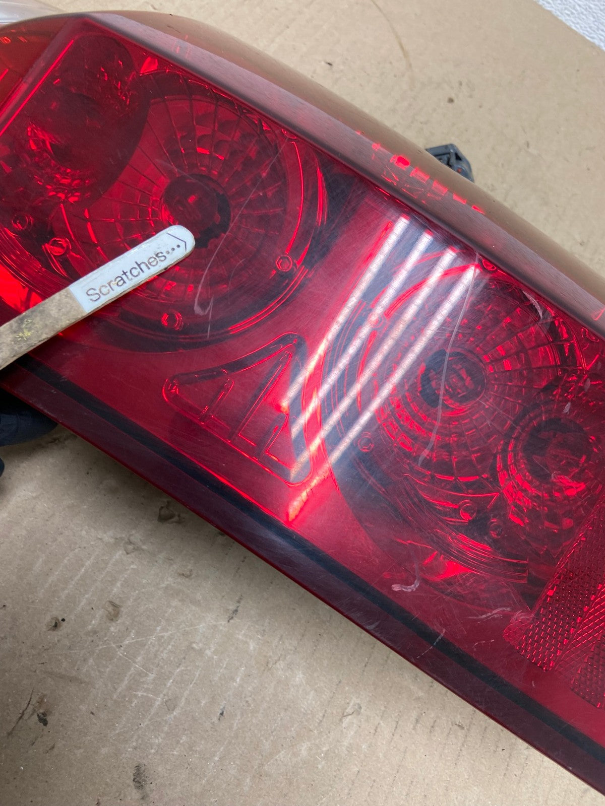 2006 to 2010 Jeep Commander Right Passenger Side Tail Light AE7275 LK3