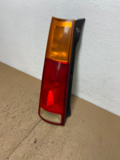1997 1998 1999 2000 2001 Honda Crv Cr-v Left Driver Lh Tail Light AC7315 LK1