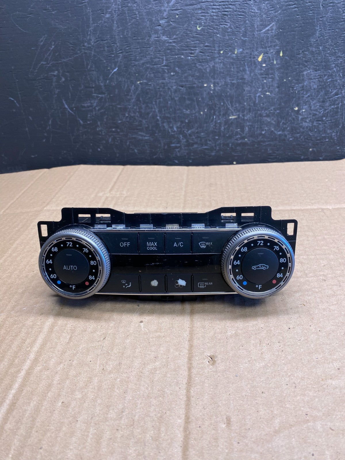 2008 2009 2010 Mercedes C-Class C300 A/C AC Climate Control Panel AC9312 DG0