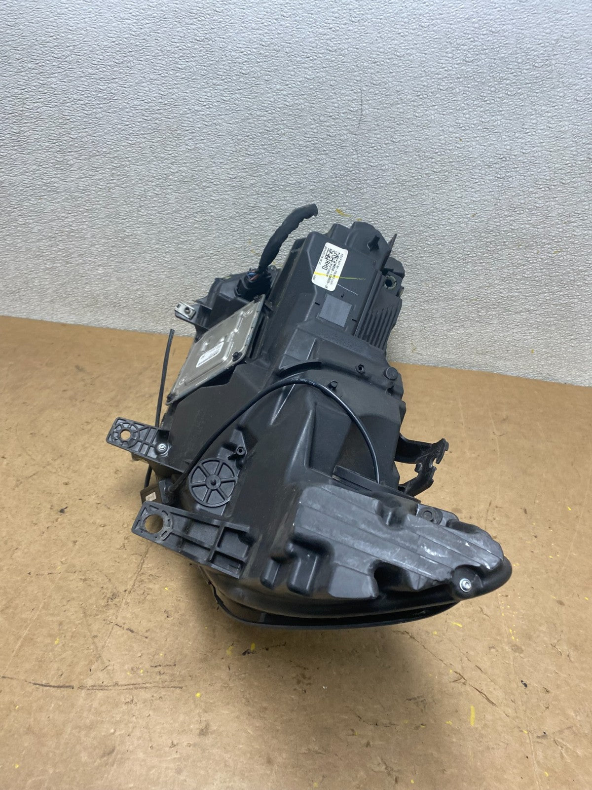 2020-2023 Ford Explorer Right Passenger side LED Police Headlight OEM X7401 DW11