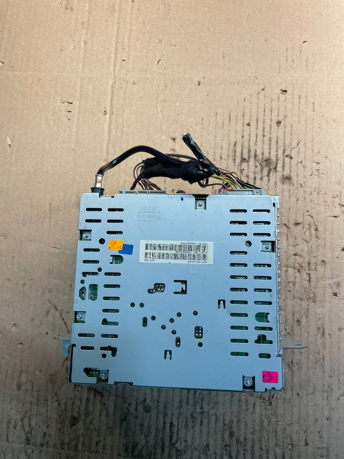 2010 to 2012 Ford Fusion Radio Audio Receiver AM FM CD MP3 V2014 DG5