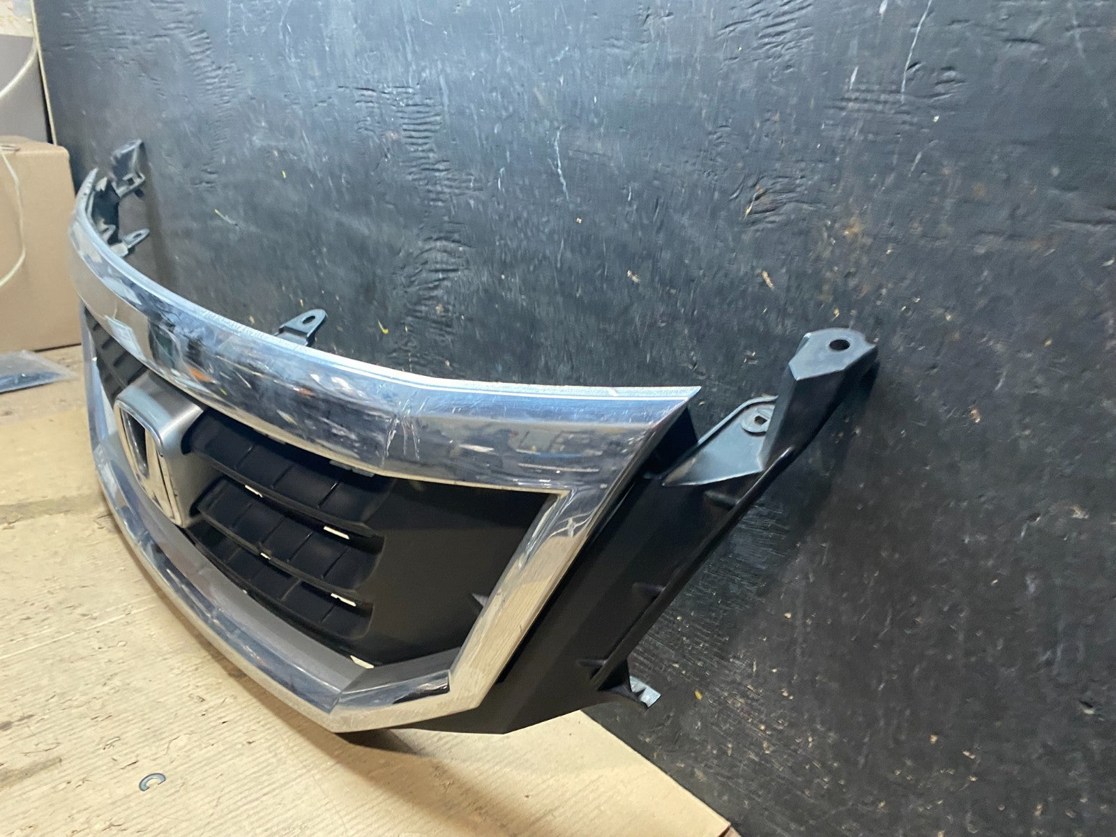 2008 2009 2010 Honda Odyssey Front Upper Grill Grille Oem x3466 DG2