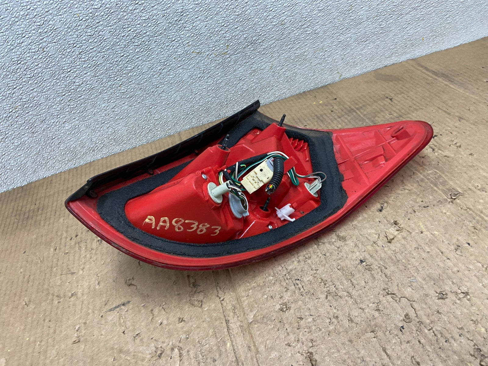 2006 2007 2008 Toyota Rav4 Left Driver LH Side Tail Light OEM AA8383 LK6