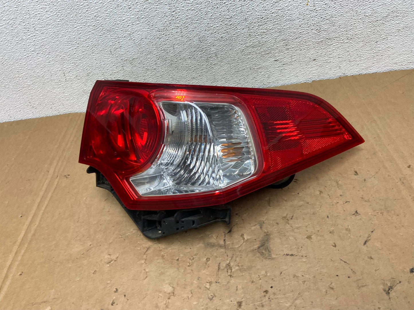 2009 2010 Acura Tsx Sedan Right Passenger Rh Side Tail Light AD3039 LK0