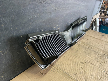 2002-2003 Mitsubishi Diamante Front Upper Grill Grille OEM s6129 DG9