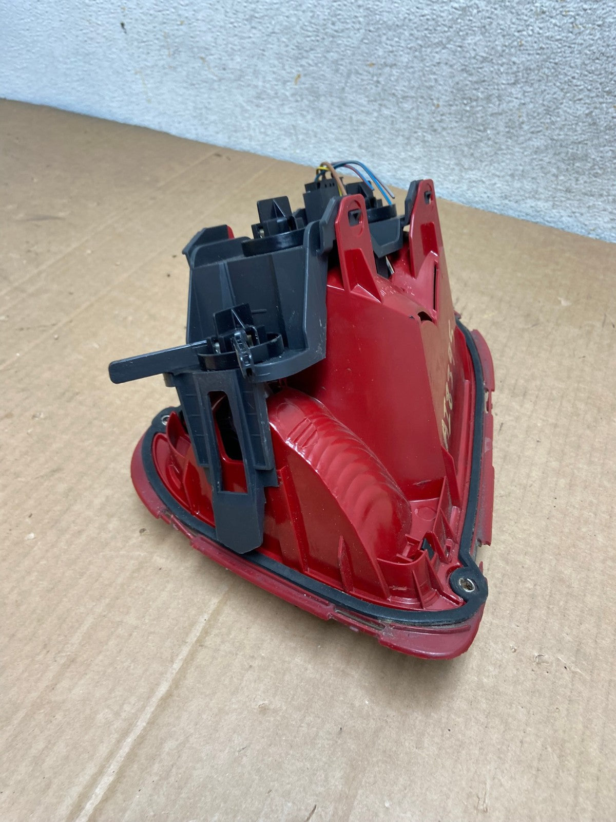 2008 2009 2010 Mini Cooper Hatchback Right Passenger Tail Light AI8395 LK6