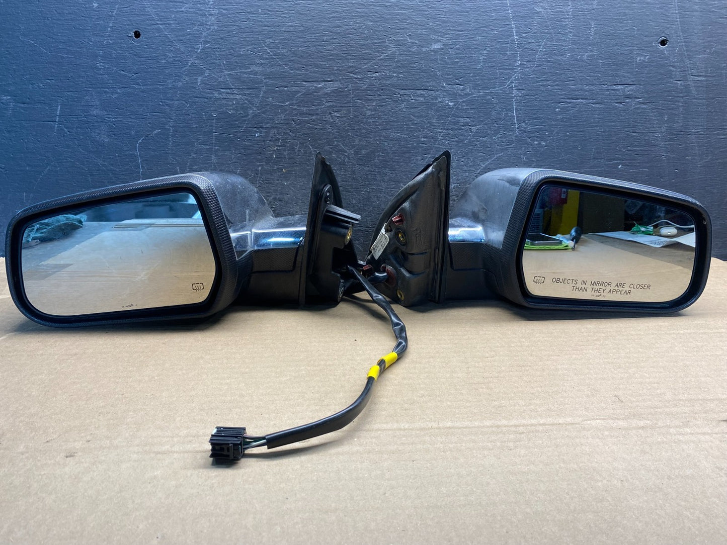 2010 to 2015 GMC Terrain Left+Right Set Heated Chrome Door Mirror AE0037 DG11