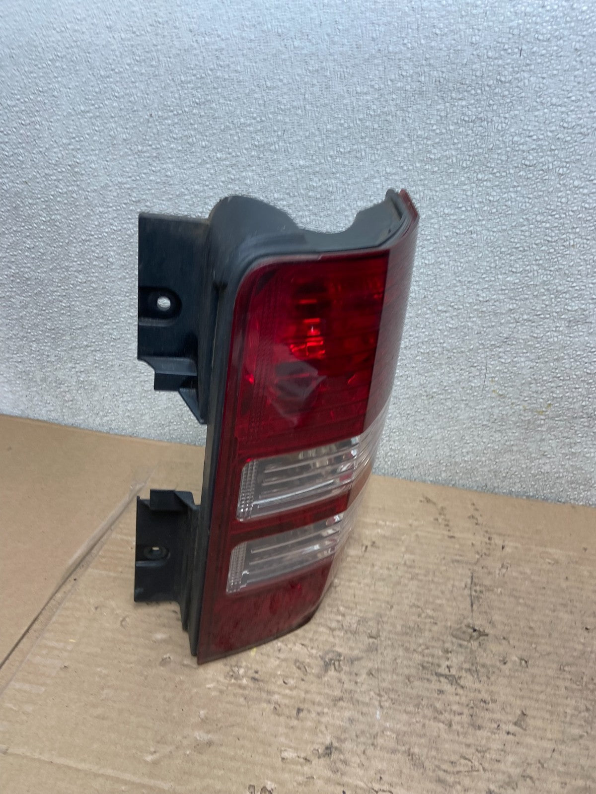 2008 to 2012 Jeep Liberty Right Passenger RH Side Tail Light OEM AA9682 LK2