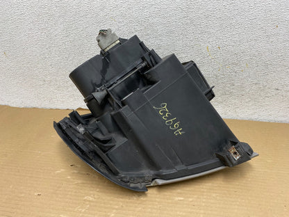 2004 to 2009 Cadillac SRX Right RH Side Xenon Headlight AG9326 DW4