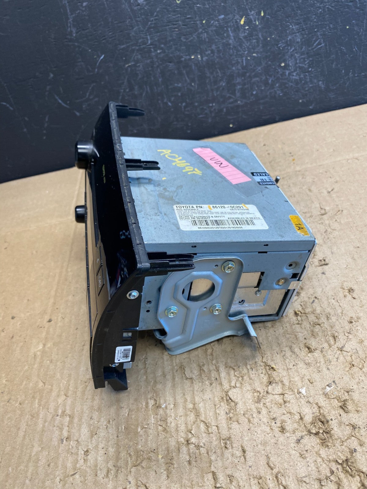 2007 to 2013 Toyota Tundra AM/FM OEM Radio CD Player AC4697 DG3
