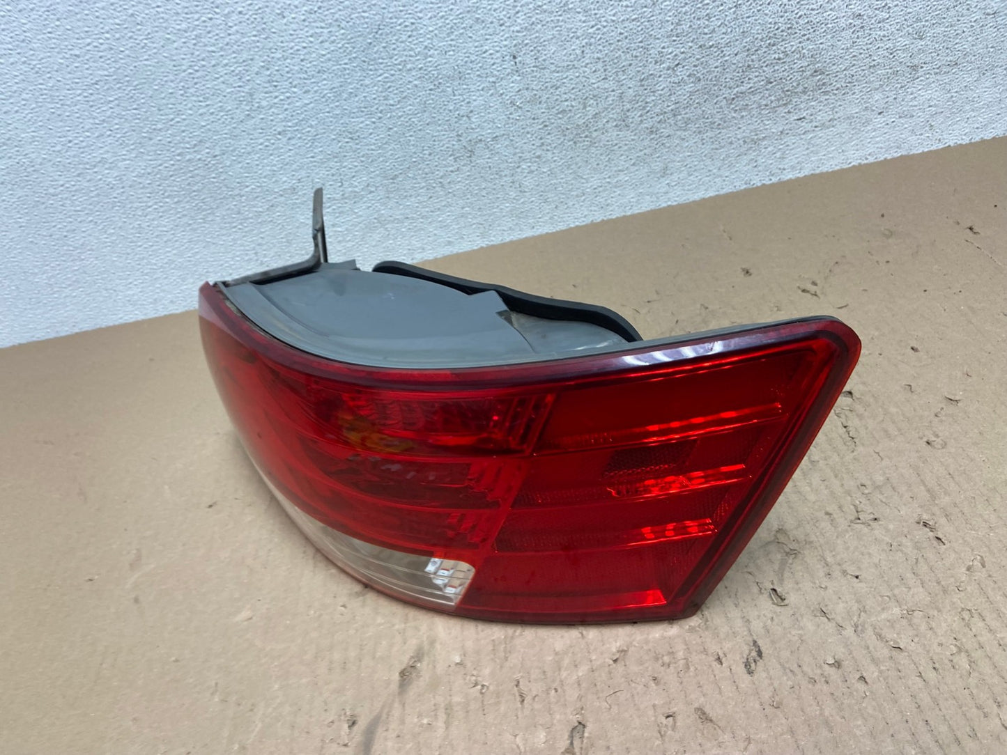 2006 2007 2008 Hyundai Sonata Right Passenger Rh Side Tail Light AE8809 LK1
