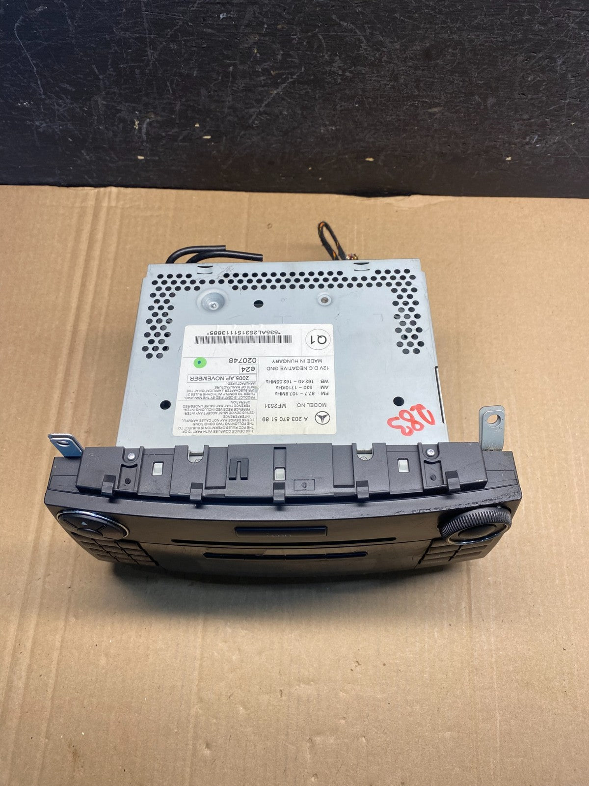 2005 2006 2007 Mercedes W203 C230 C240 Head Radio CD Player Stereo ae7513 DG4