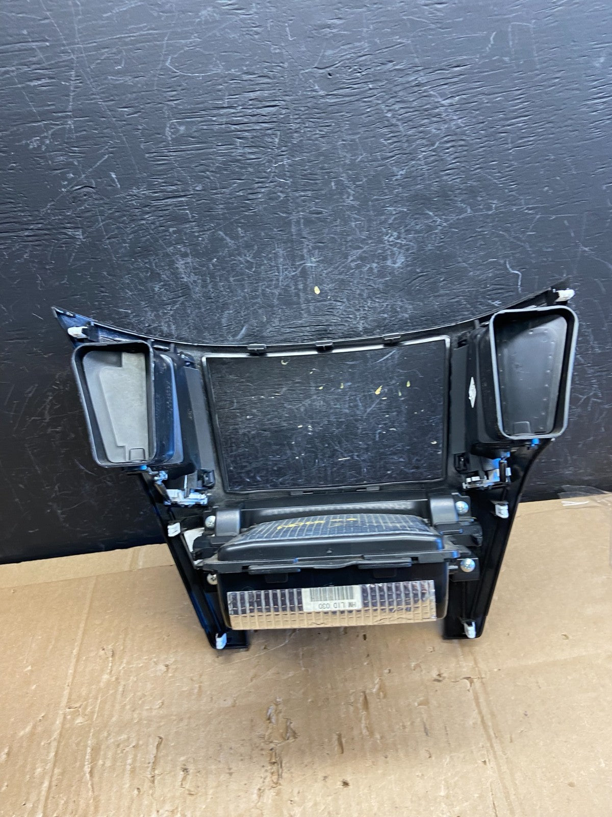 2010 - 2014 Subaru Outback Radio Console Dashboard Center Panel Trim ad6828 DG6