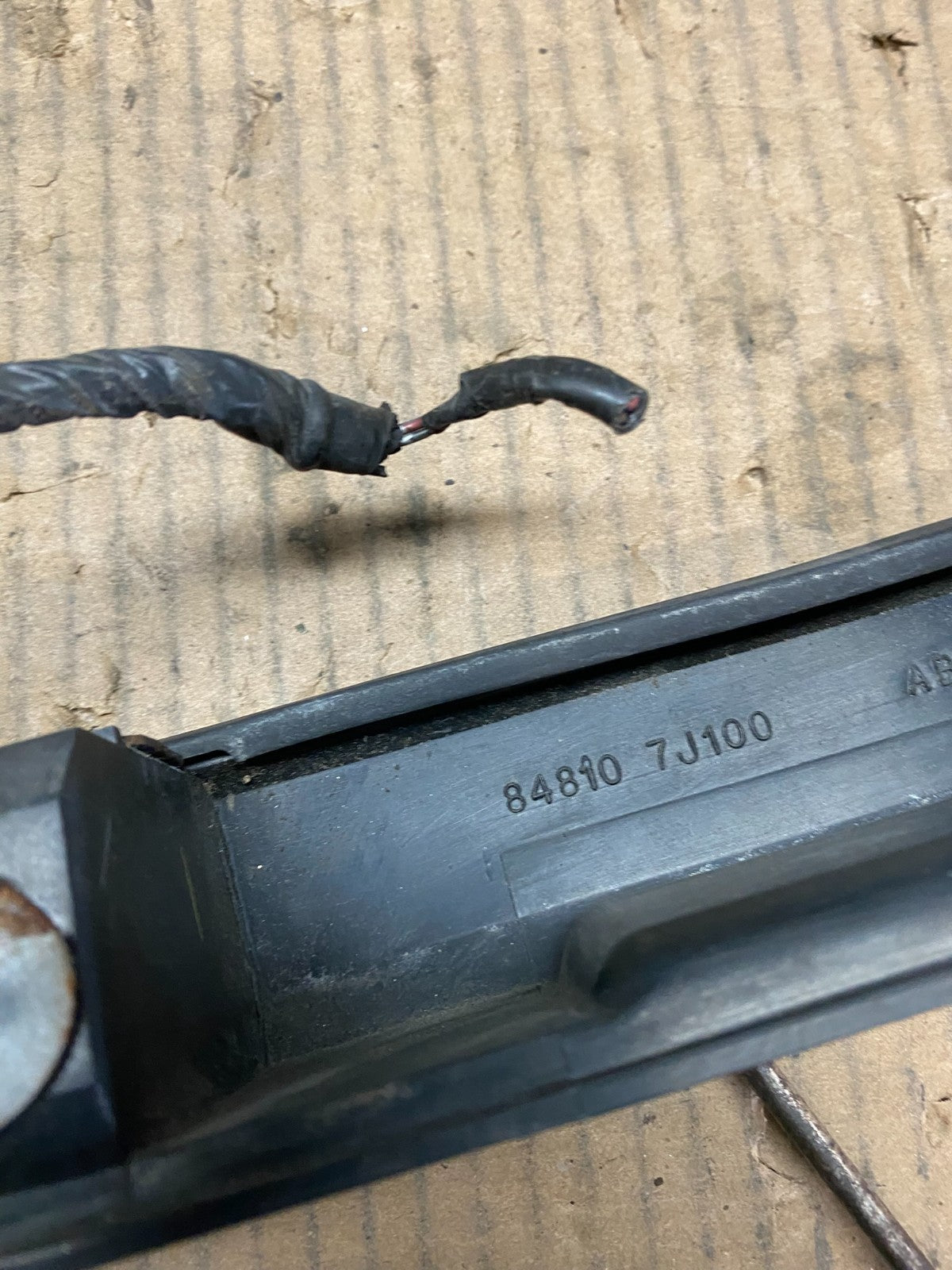1999 - 2002 Infiniti G20 Rear Tail Gate Liftgate Handle Light Oem w6138 DG7