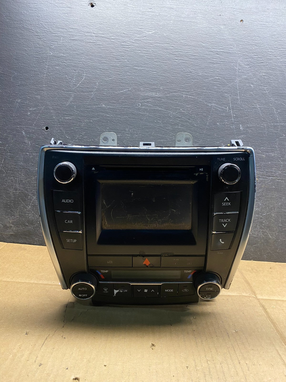 2015-2017 Toyota Camry Radio CD Navigation Screen Display AI9915 DW0