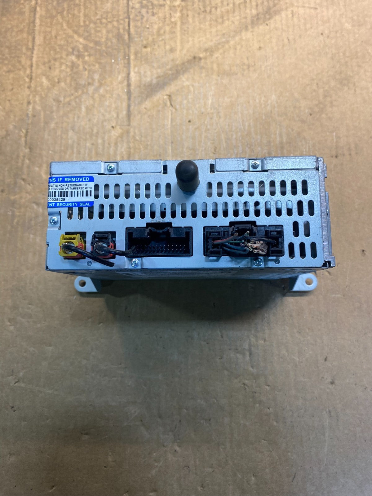 2012 2014 Ford Explorer Audio Equipment Radio Receiver AM FM CD aa3067 DG5