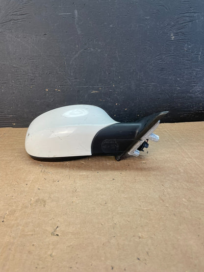 2009 to 2011 BMW 328i 335i Right Passenger Side View Door Mirror AE8555 DW3