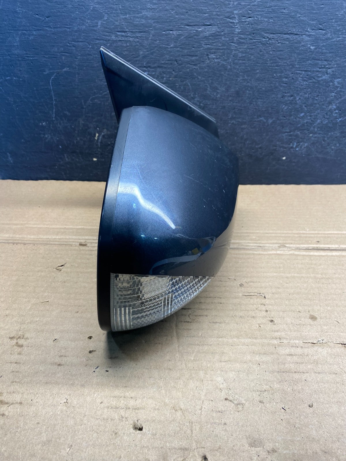 2006 Scion XA Right Passenger Side Turn Signal Door View Mirror AE8109 DG11