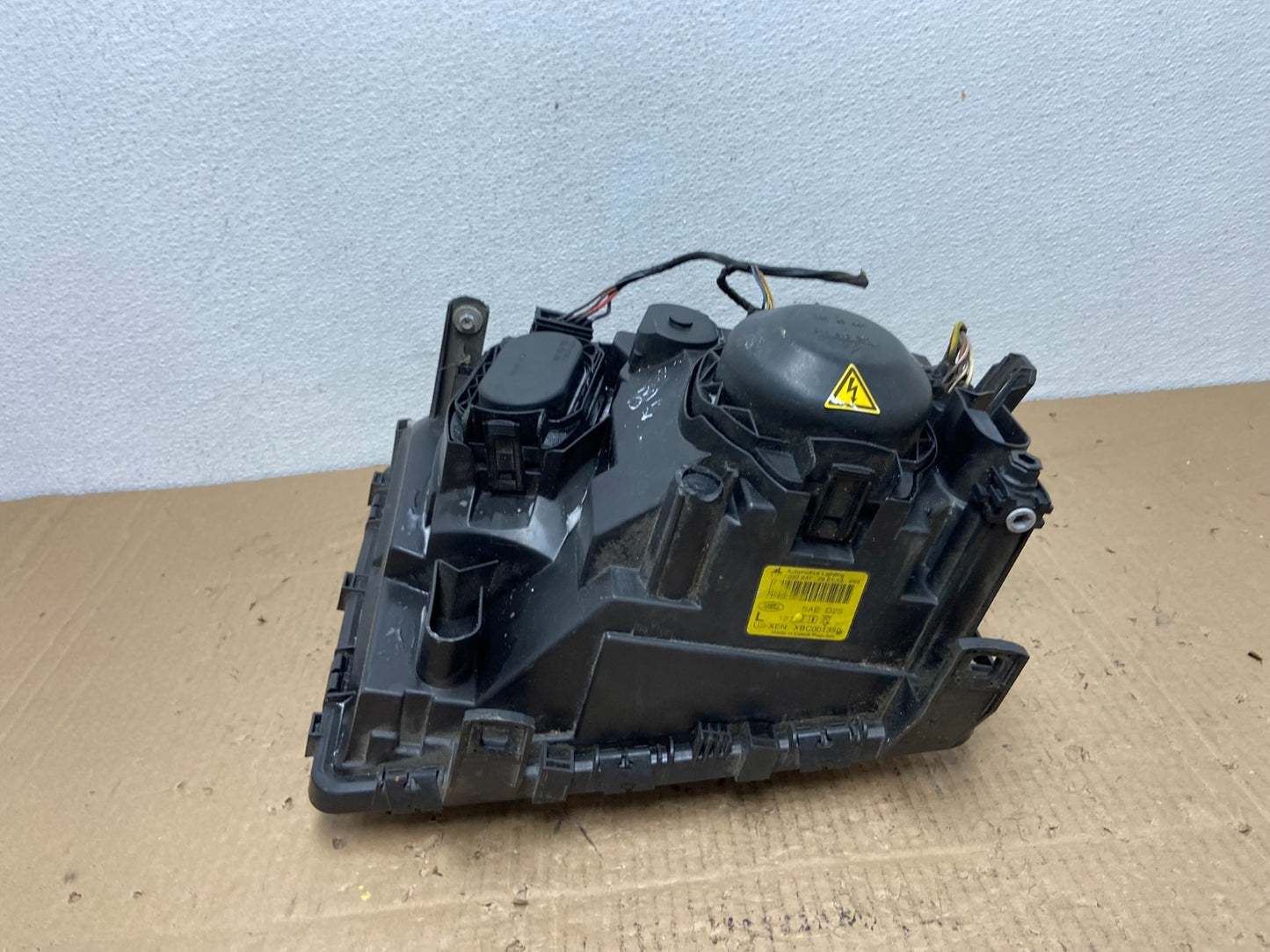 2003 to 2004 Land Rover Range Rover Left Driver Headlight Xenon HID AC4123 DW5