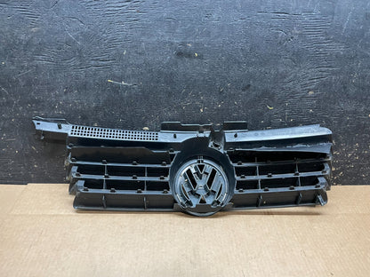 1999-2005 Volkswagen Jetta Front Upper Grille Grill Chrome OEM AA9016 DG4
